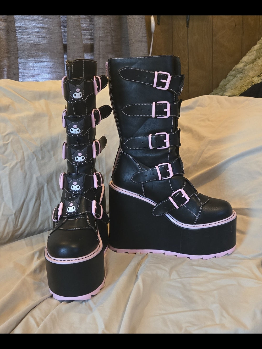 YRU Kuromi Dune Boots
